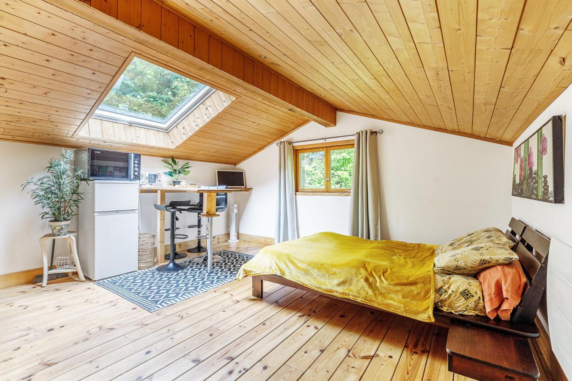 Gite Zen Dans Les Bois Blesignac Экстерьер фото